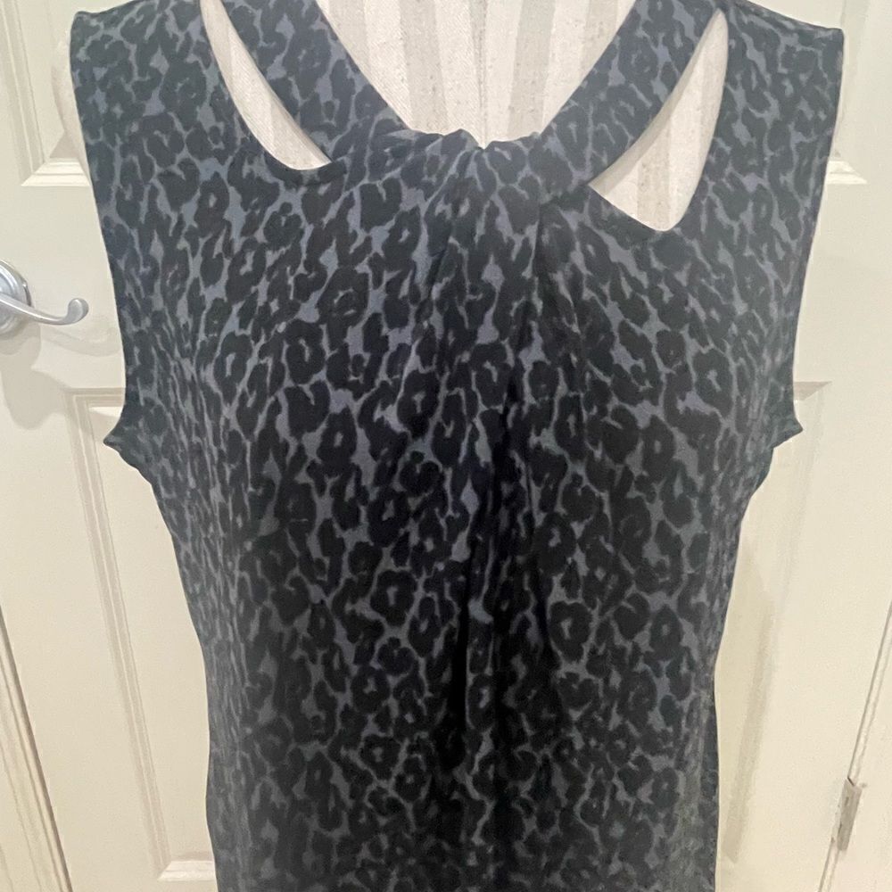 STITCH FIX Mock Neck Knit Tank! - Picture 6 of 15
